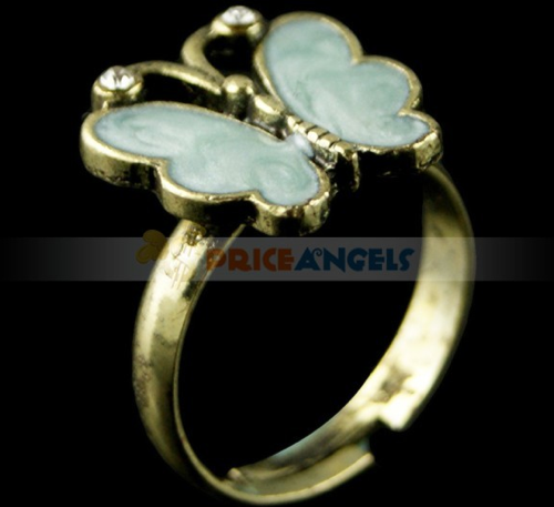 Delicate Butterfly Design Finger Ring