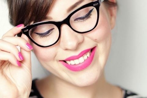 All About your Eyes: How to Make your Eyeglasses more Fashionable