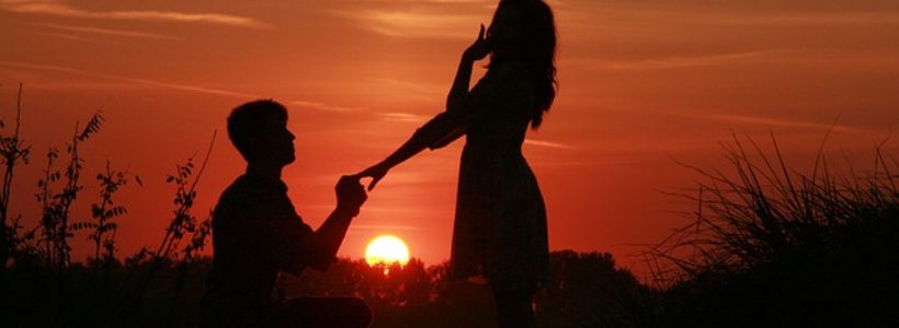 Signs of Love: 6 Ways to Know When You're Ready to Propose