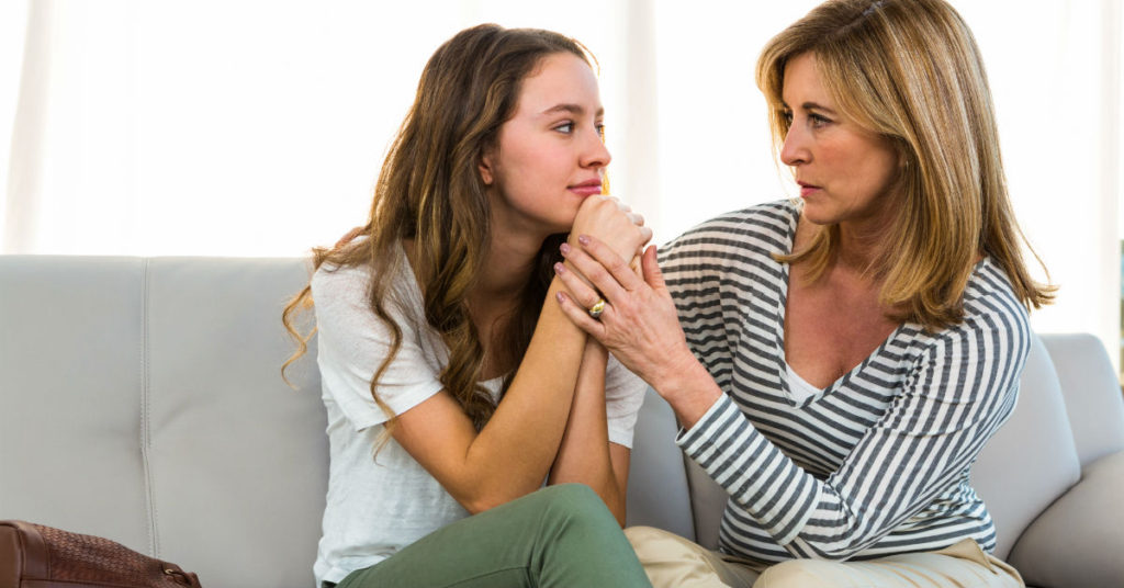 6 Ways Awesome Parents Make Their Teens Anxiety & Depression Worse