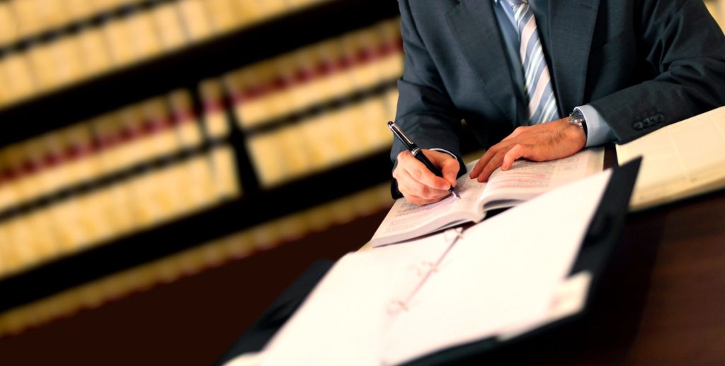 Law- Finding the Right Lawyer for your needs