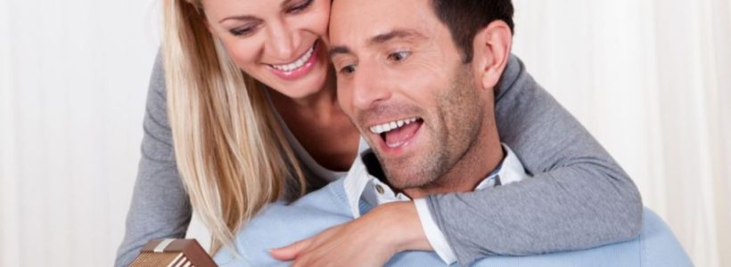 5 Awesome Gift Ideas for Your Husband This Holiday Season