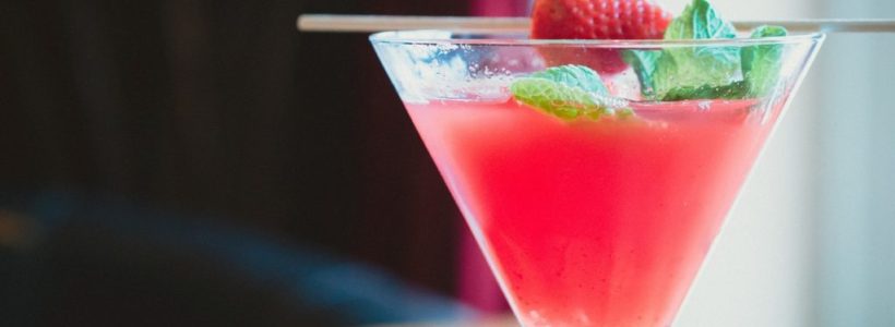 Best Dessert Cocktail Ideas for the Stay-at-Home Bartender