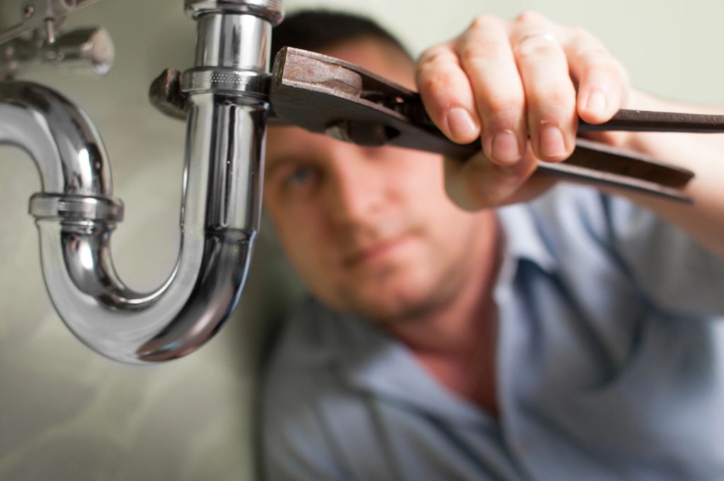 Some Common Plumbing Issues that Necessitate Immediate Attention