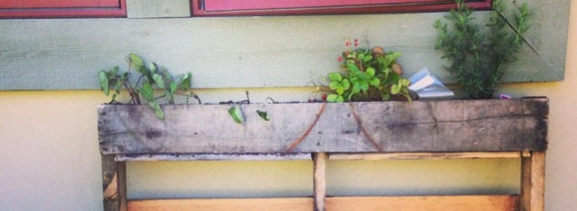 5 Outdoor DIY Projects To Tackle This Summer and Fall