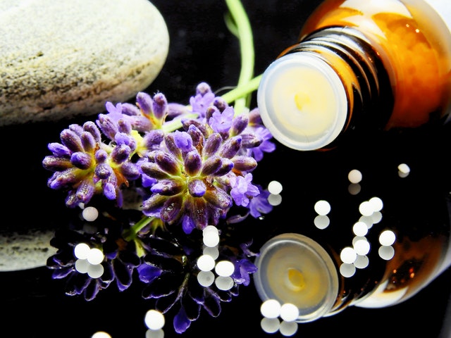 Best Ways to Incorporate Aromatherapy into Your Yoga