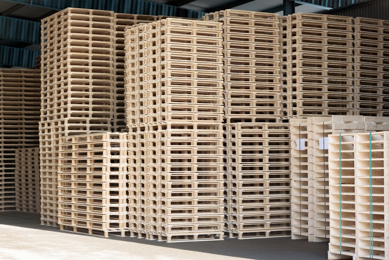 What are the Different Advantages of Wood Pallet Recycling?