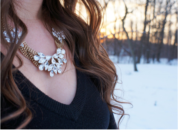 How to Wear Statement Necklaces Right and Look Stunning
