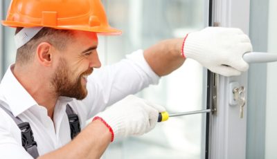 What to See While Hiring A Commercial Locksmith?